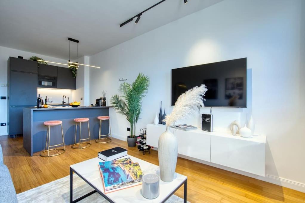 Italianflat - Canal Couture, Navigli Luxury Retreat Milano Exteriör bild